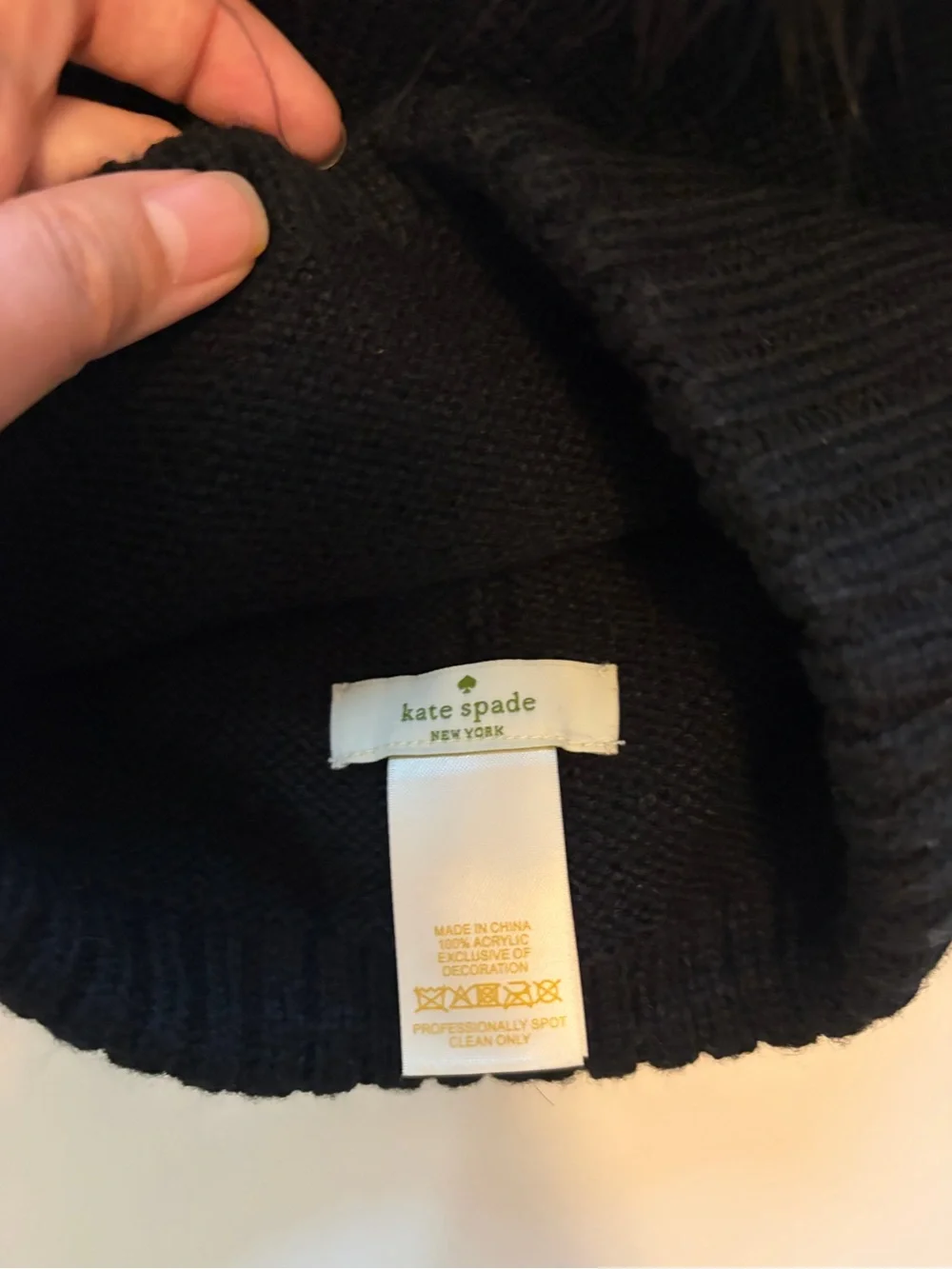 kate spade Black Knit Beanie with Pink 